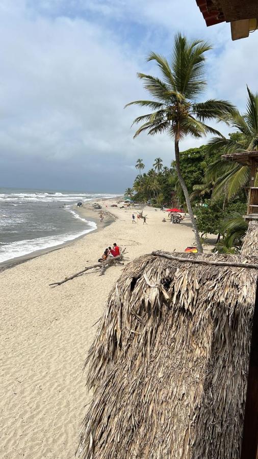 Palm Beach Hostal Guachaca Exterior photo